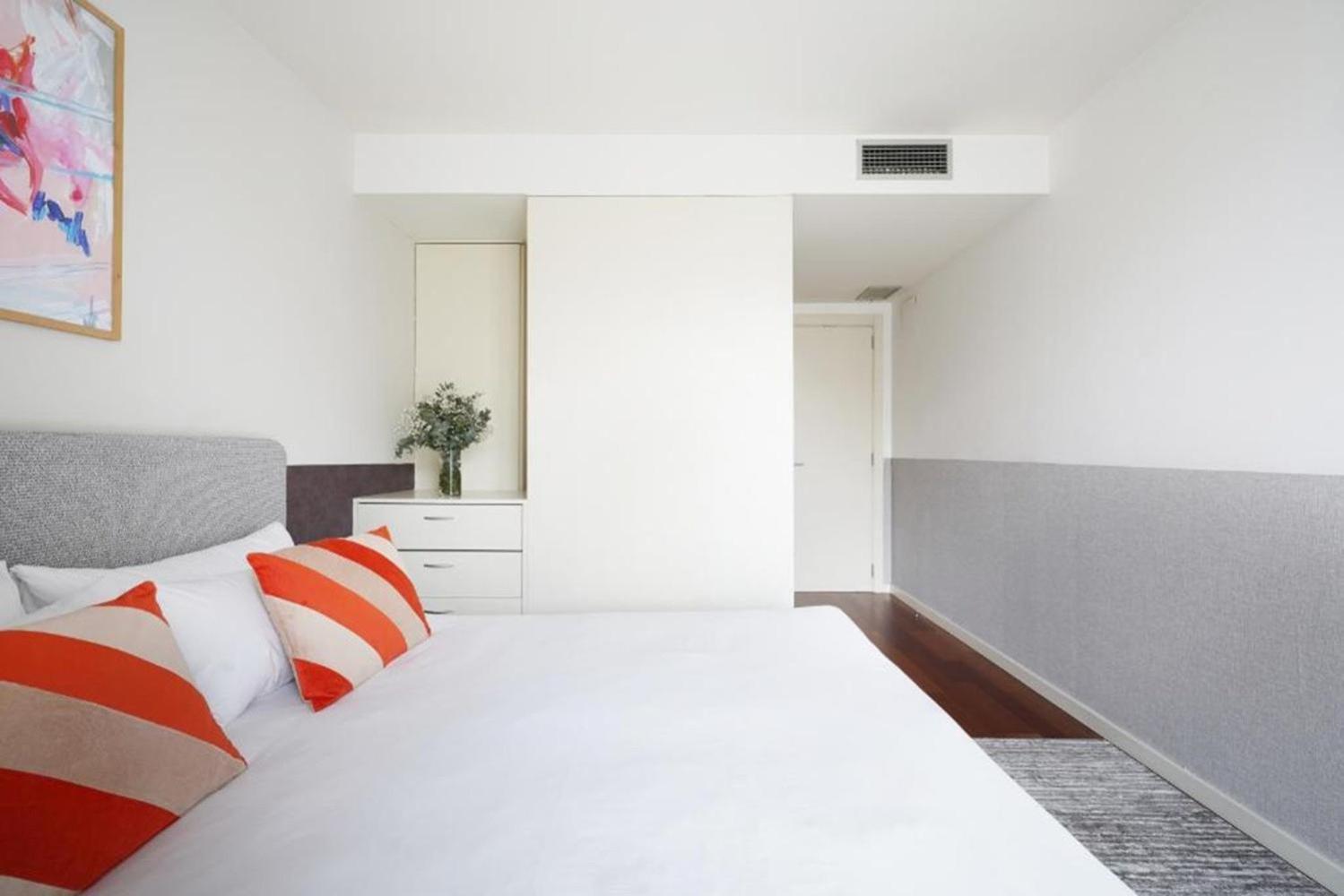 Ola Living Plaza Catalunya Barcelona Exterior foto